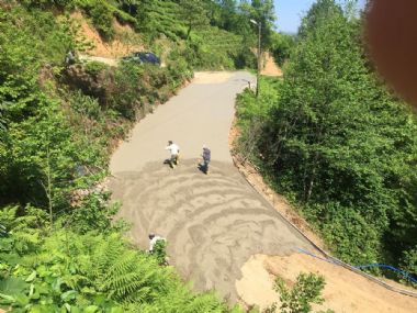 Çalışmalarımız Devam Ediyor